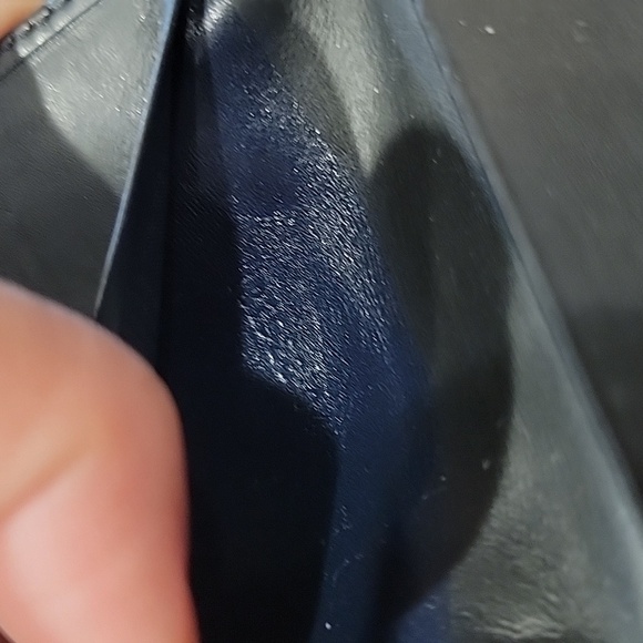 GUCCI  KEY RING HOLDER - Picture 9 of 9